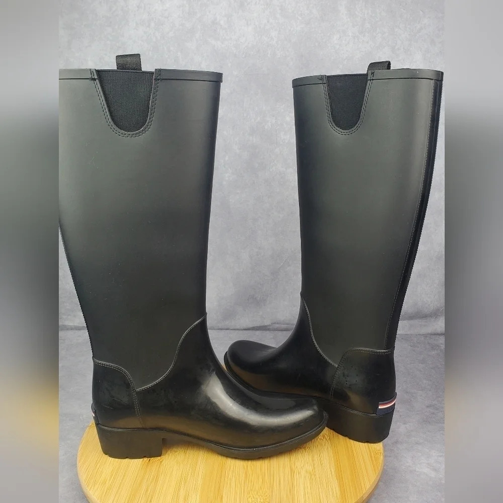 Tommy Hilfiger‎ tall black rubber Women's rain boots Size 7M